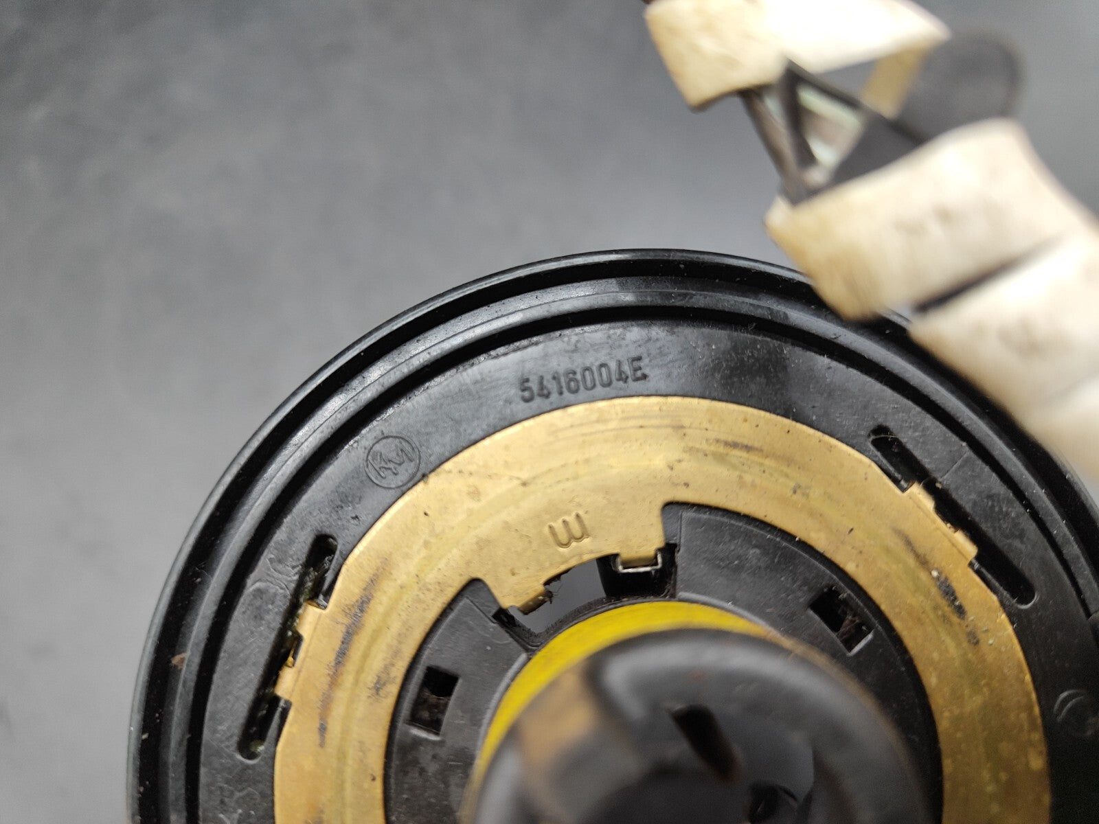 Alfa Romeo 166 2.4JTD 110kW 2002 Steering Wheel Slip Squib Ring 5416004E