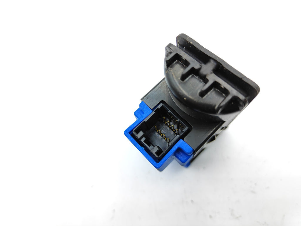 Alfa Romeo GT 1.9JTD 2009 Center Console Fuel Tank / ASR Switch 156040104