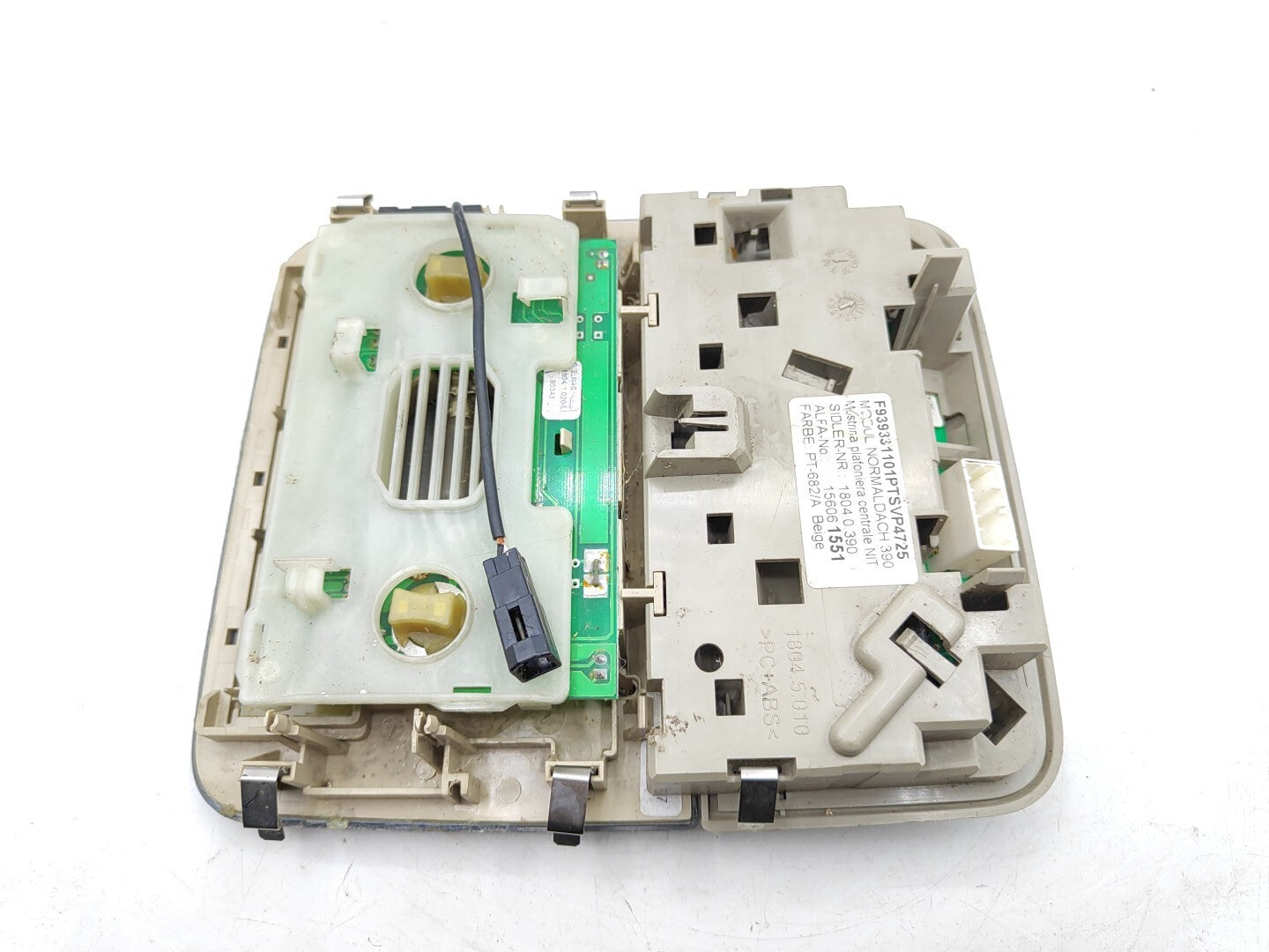 Alfa Romeo 159 1.9JTDm 2008 Front Seat Interior Dome Reading Light 156061551