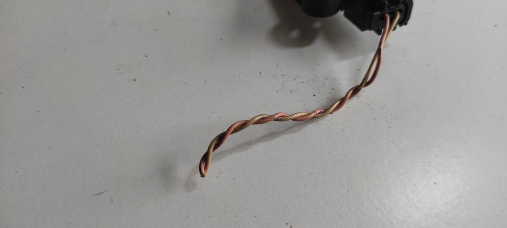 Peugeot 607 3.0i V6 2000 Safety Sensor Control Module Unit ECU 9651465480