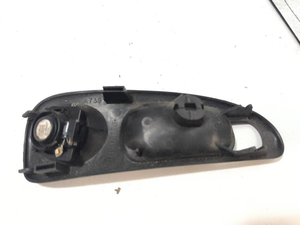 Alfa Romeo 156 2000 front left door interior handle trim 60669136 