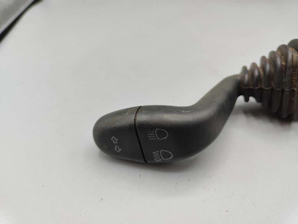 Skoda Felicia 1997 Indicator Turn Light Control Stalk Lever Switch 441945260156