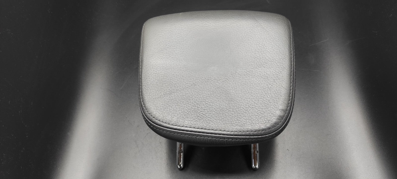 Alfa Romeo GT 1.9JTD 110kW 2004 Rear Interior Seat Headrest Black Leather