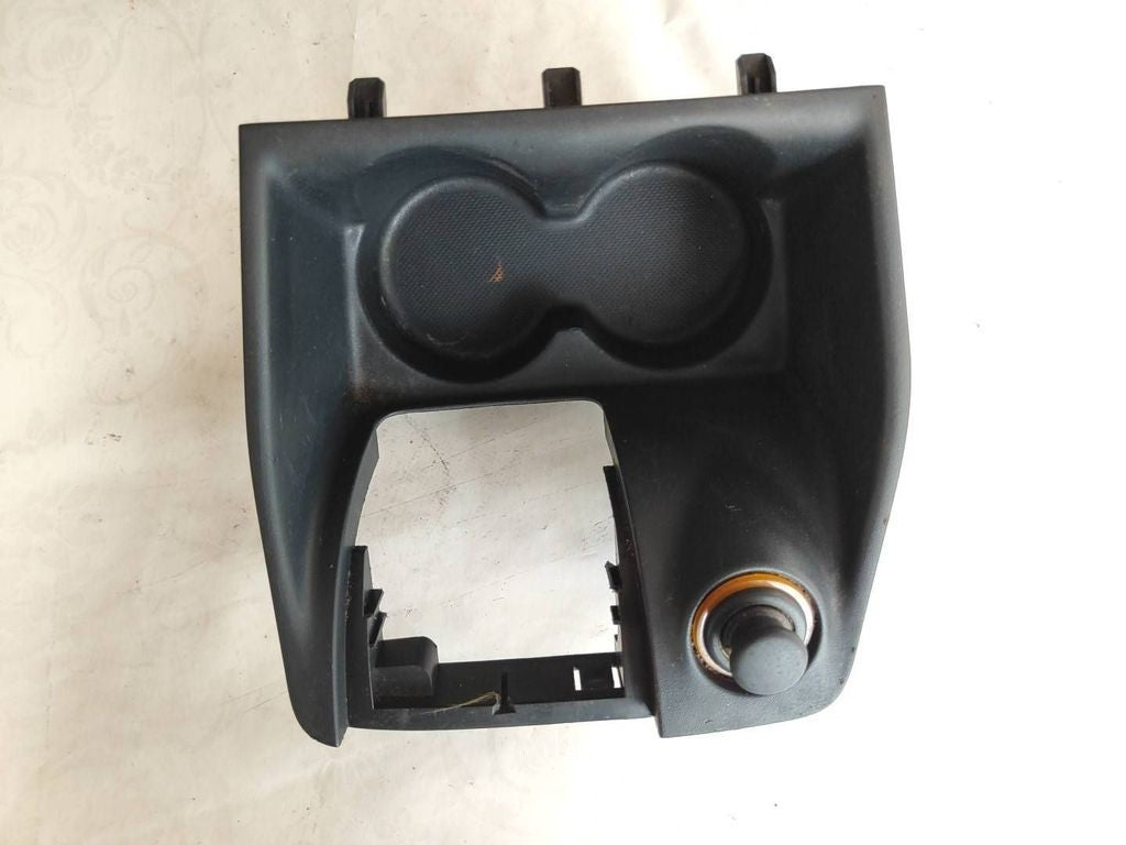 Renault Clio II 1999 cup holder 8200152201 
