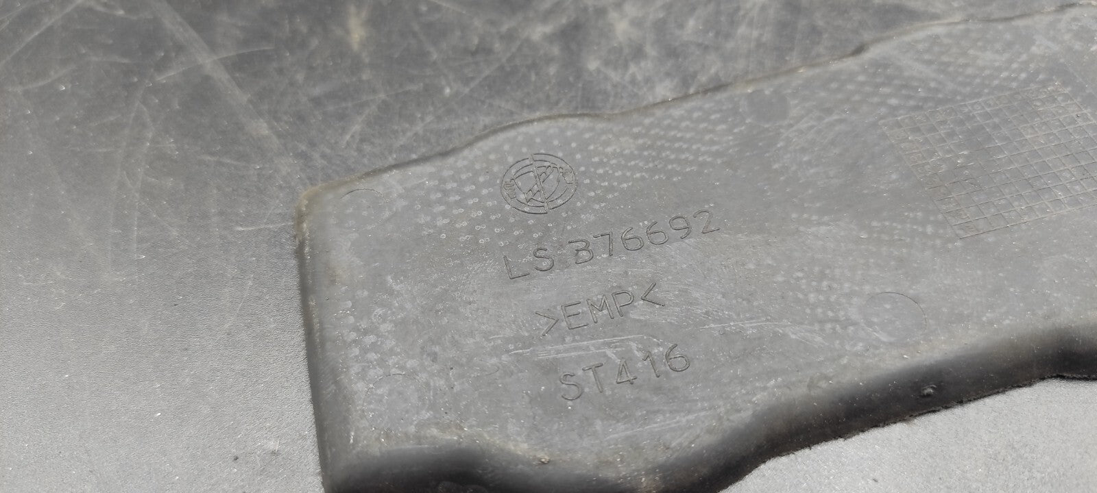 Alfa Romeo 159 2009 Front Center Console Rubber Mat Insert LS376692