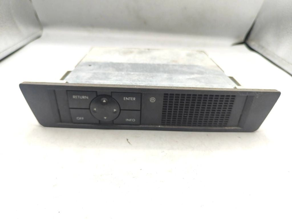 Volkswagen PASSAT B5 2000 GPS navigation control unit module 3B0919885A 