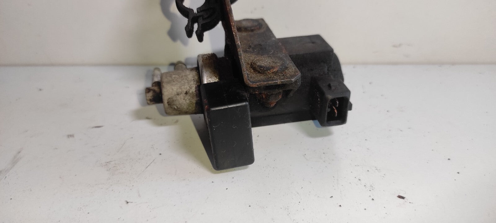 Alfa Romeo 156 2.4JTD 129kW 2004 Diesel Engine Turbo Pressure Valve