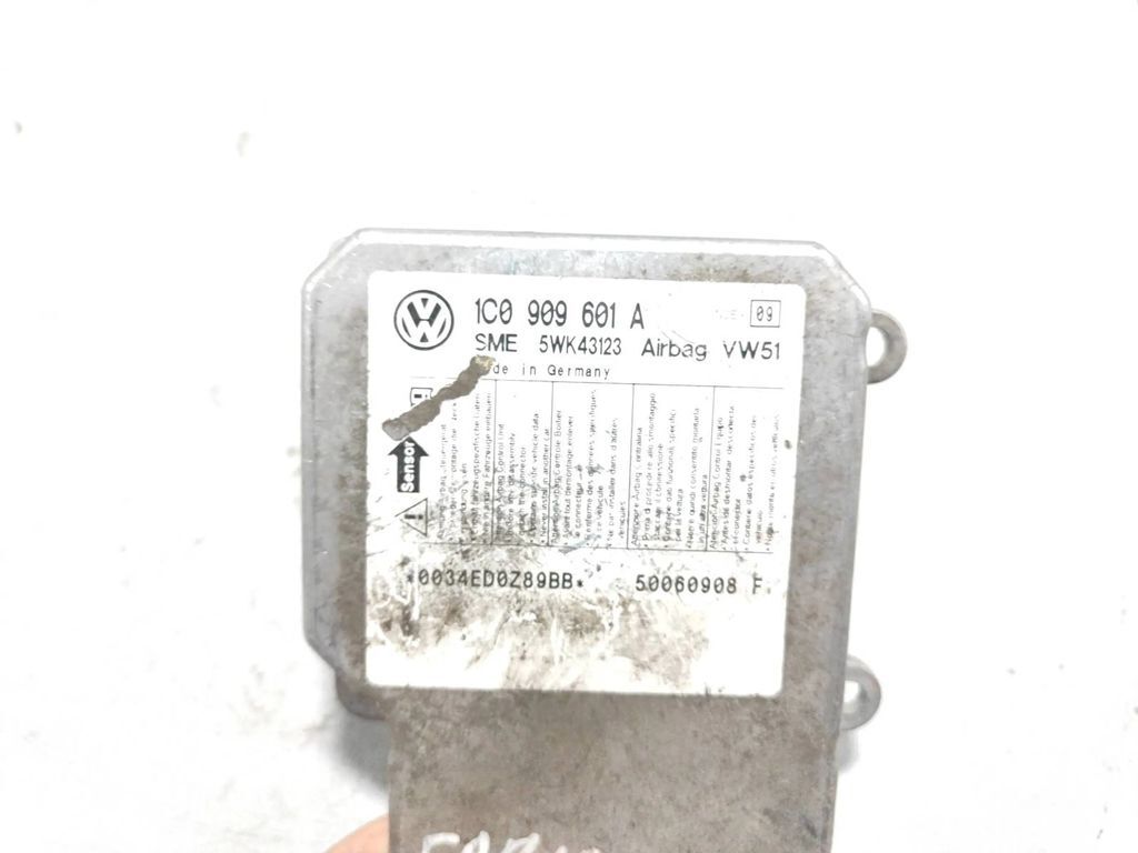 Skoda Fabia Mk1 (6Y) 2002 Control unit module 1C0909601A 