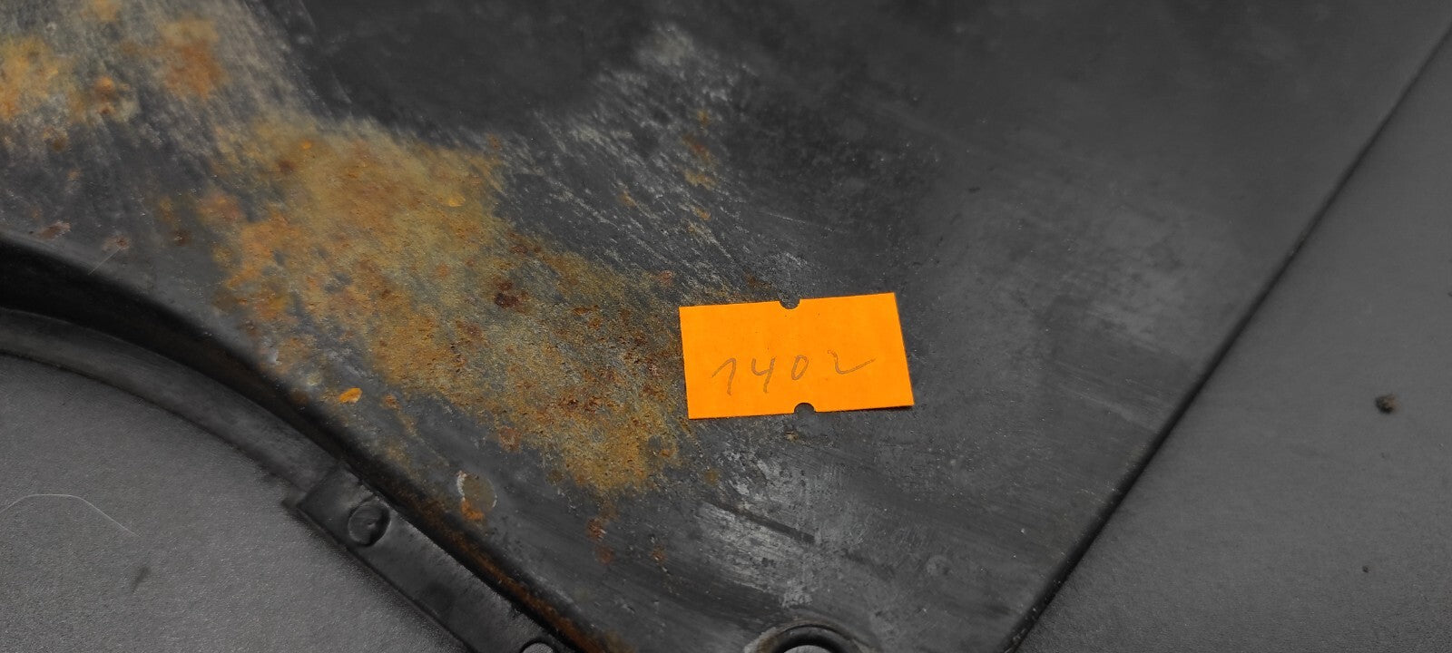 Alfa Romeo GT 2.0JTS 122kW 2004 Engine Bay Battery Mount Pad