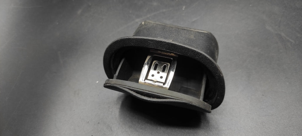 Alfa Romeo 147 1.9JTD 103kW Diesel 2003 Rear Right / Left Door Card Ashtray