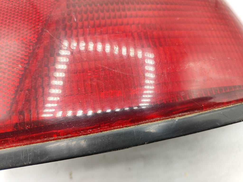 Nissan Almera N15 Hatchback 2/3D 1995 LHD Rear Right Taillight Light Lamp 7379