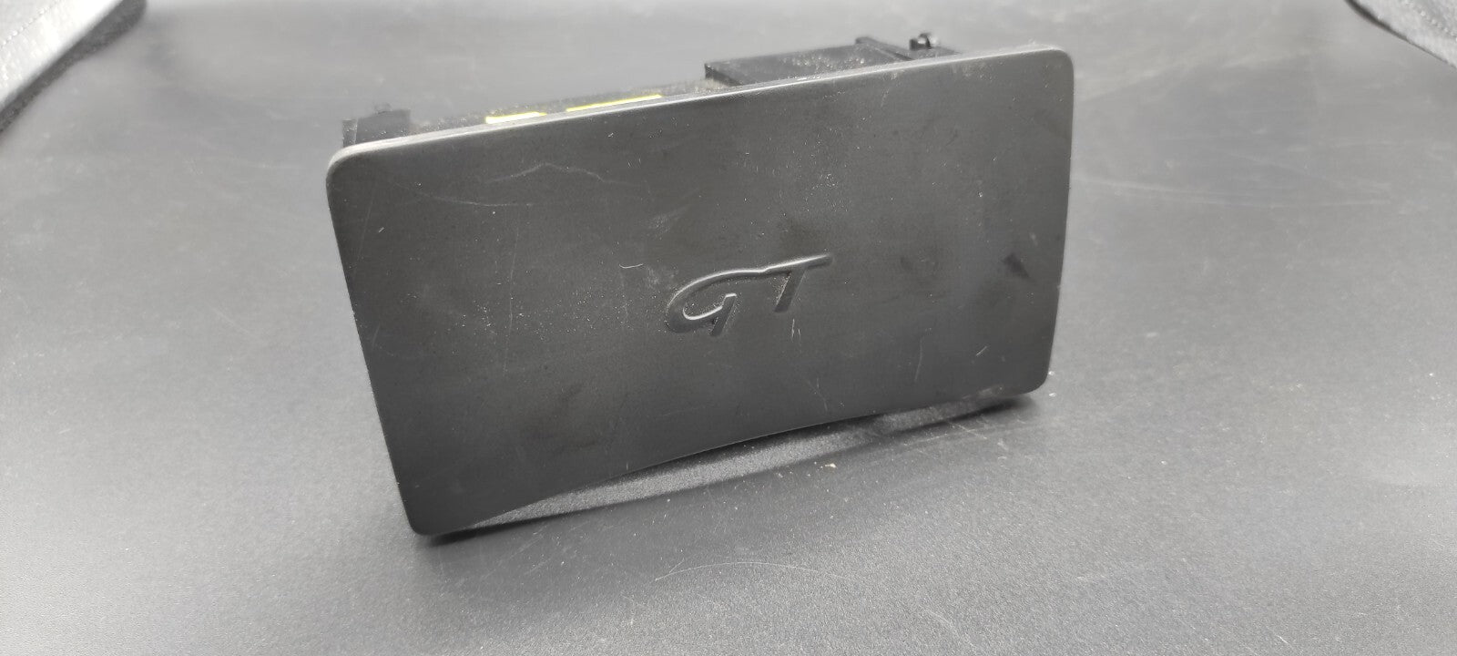 Alfa Romeo GT 2.0JTS 2005 Front Dash Ashtray / Storage Copartment