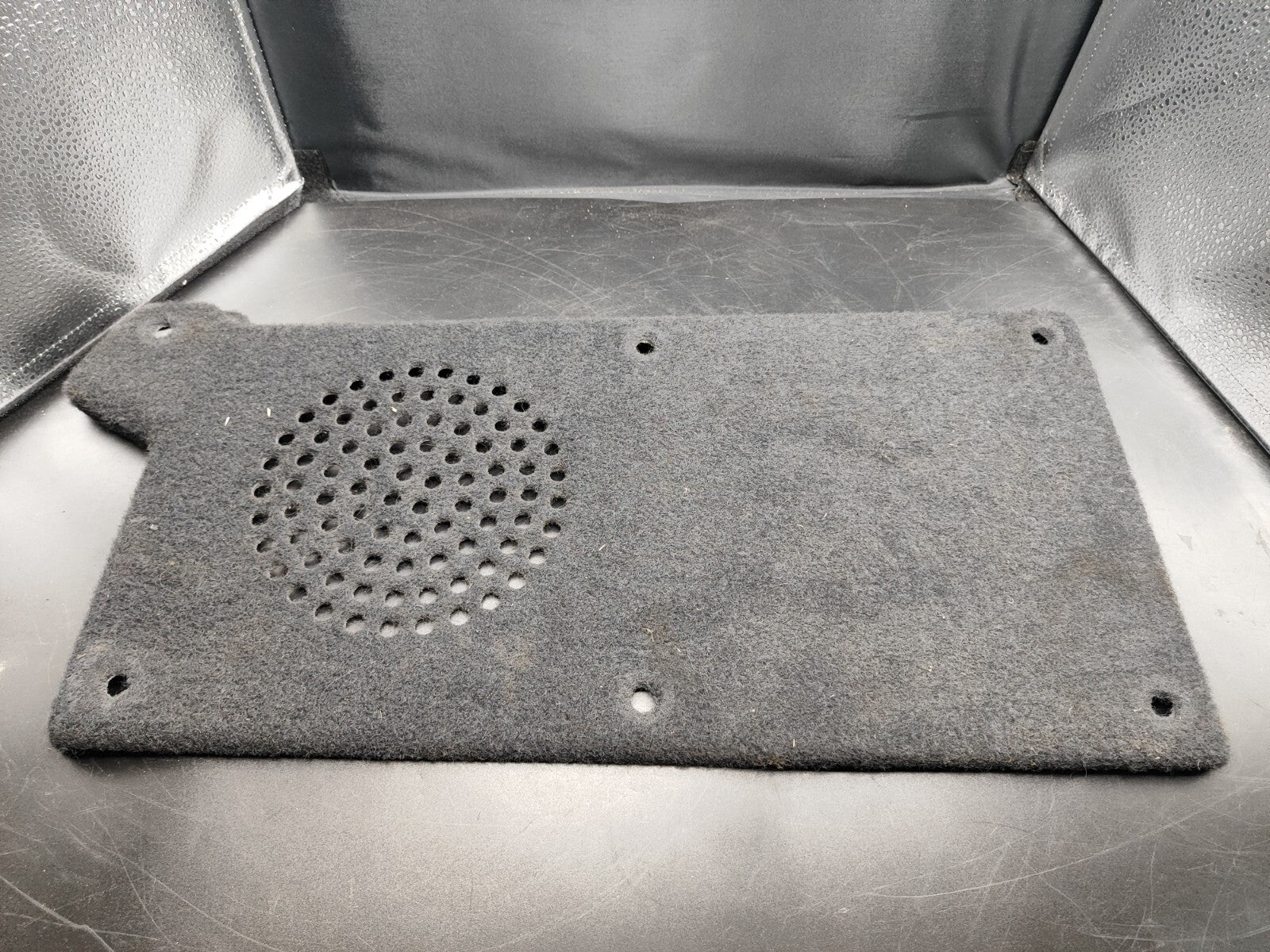 Alfa Romeo GT 1.9JTD 125kW 2008 Rear Tailgate Trunk BOSE Trim Cover 1560431120