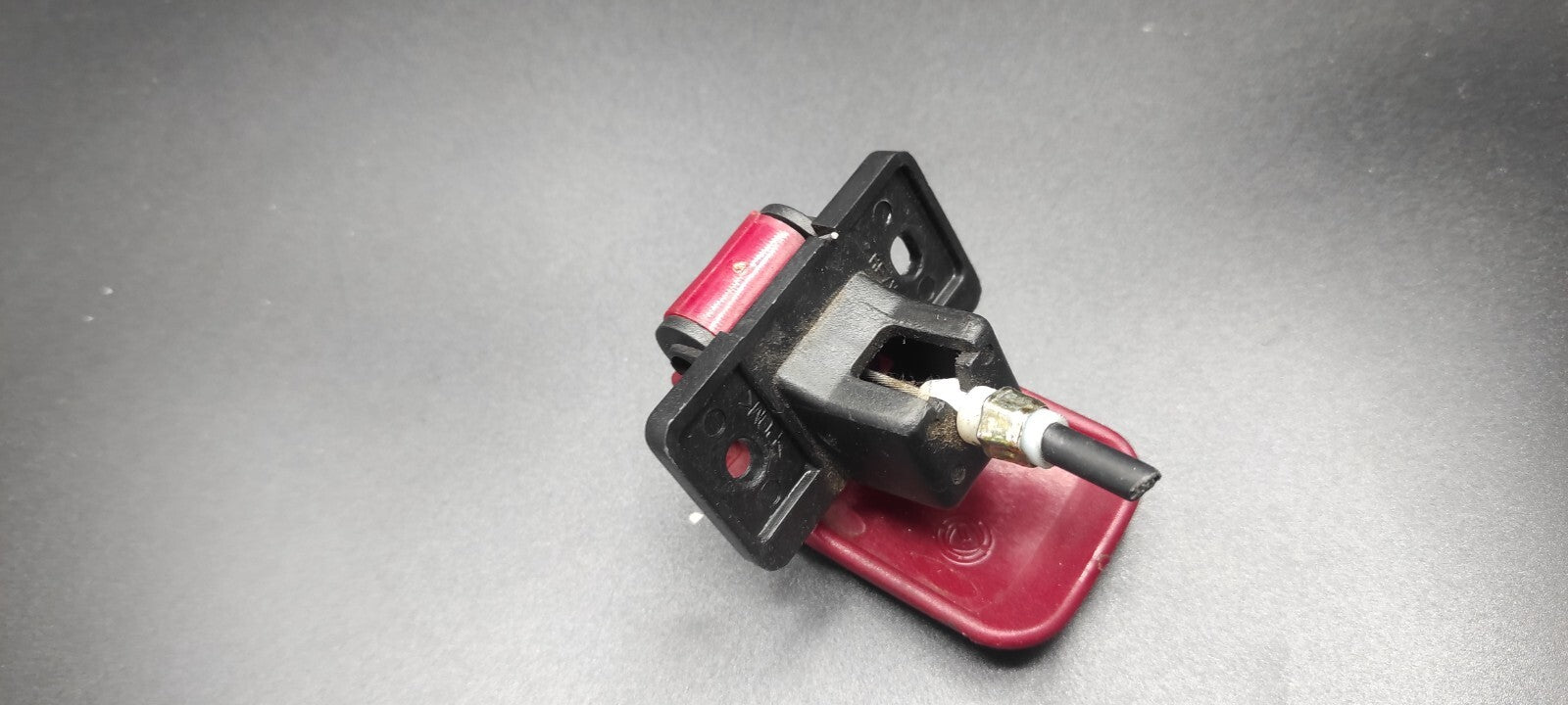 Alfa Romeo 156 147 GT 2005 LHD Bonnet Hood Open Release Handle