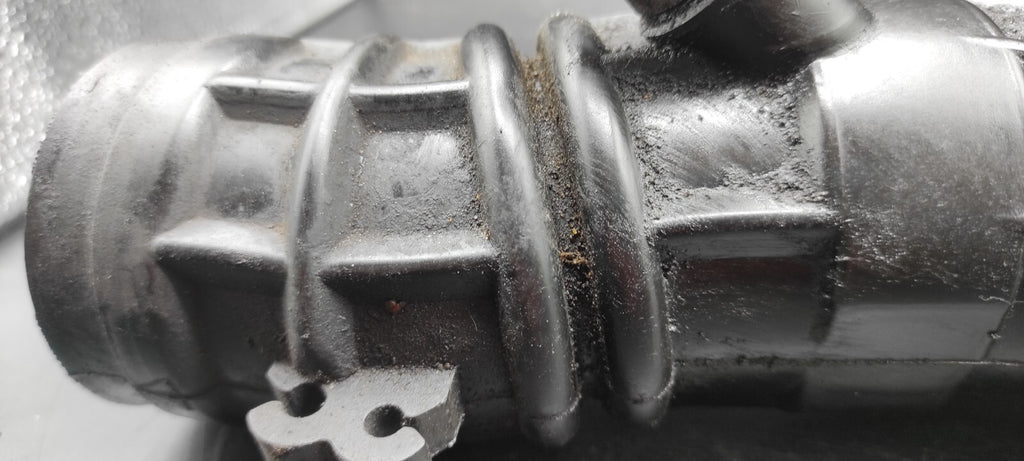 Alfa Romeo 147 1.9JTDm 85kW 8V 2005 Turbo Air Intake Pipe 46794405