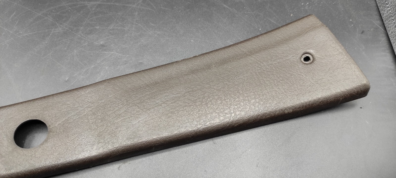 Volkswagen VW Golf Jetta Mk2 1988 Right Side B Pillar Trim 193867282