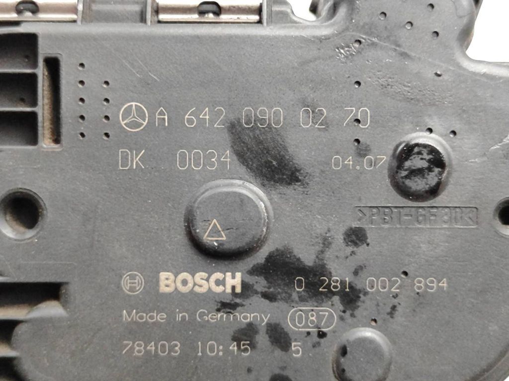 Mercedes-Benz E W211 2005 Diesel engine throttle valve A6420900270 