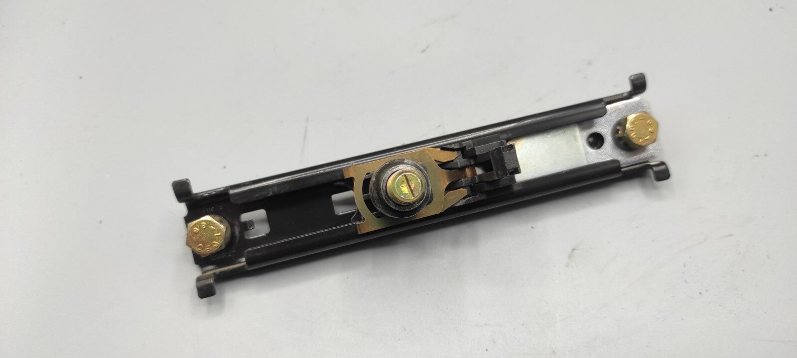 Alfa Romeo 156 2002 Front Right Seatbelt Height Adjustment Regulator Rail