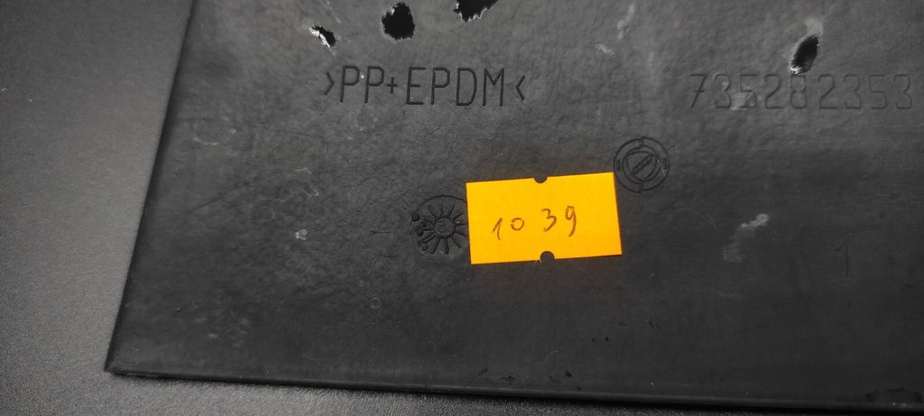 Alfa Romeo 147 1.9JTD 103kW 2004 Front Dash Panel Rubber Mat 735282353