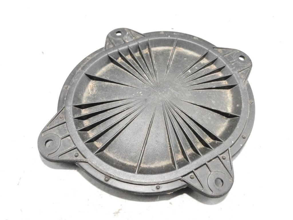 Alfa Romeo 155 1.8i 103kW 1994 Fuel tank pump cap cover