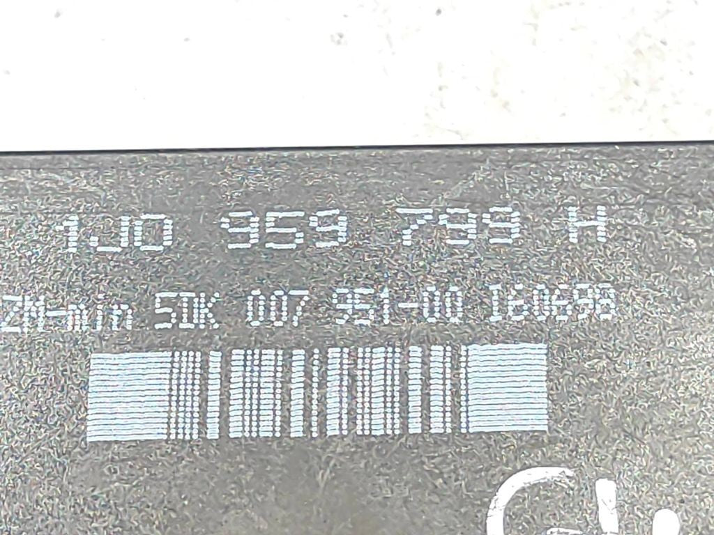 Volkswagen Golf IV MK4 1999 Comfort convenience body module 1J0959799H 