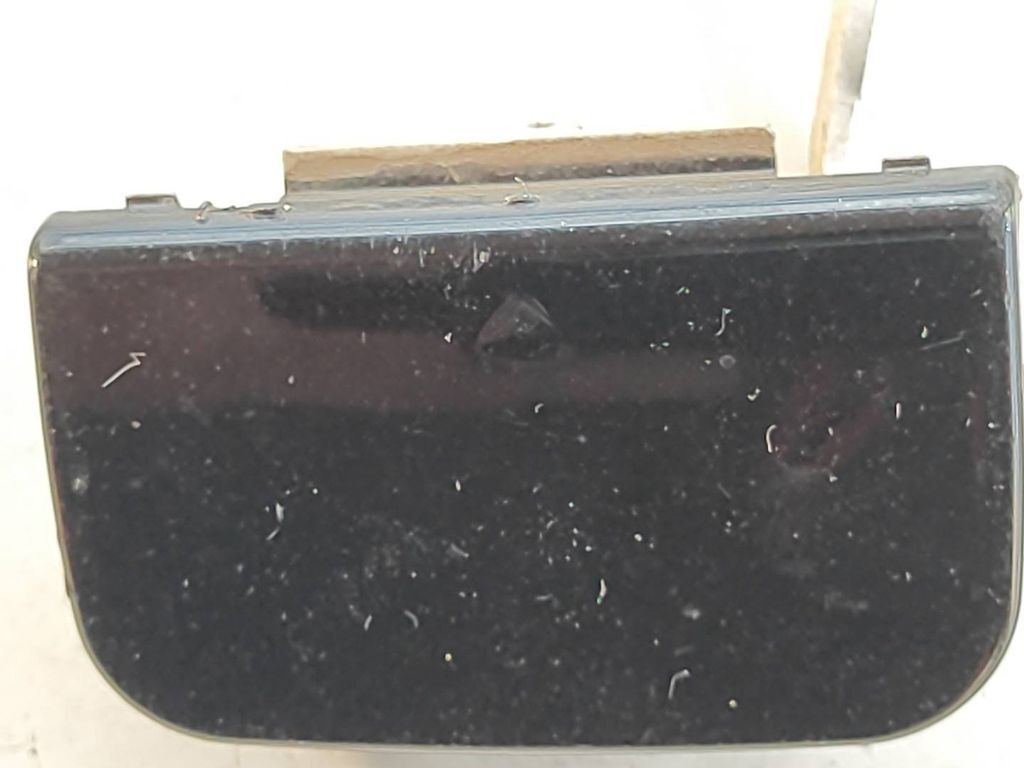 Mercedes-Benz A W169 2008 Front tow hook cap cover A1698850581 