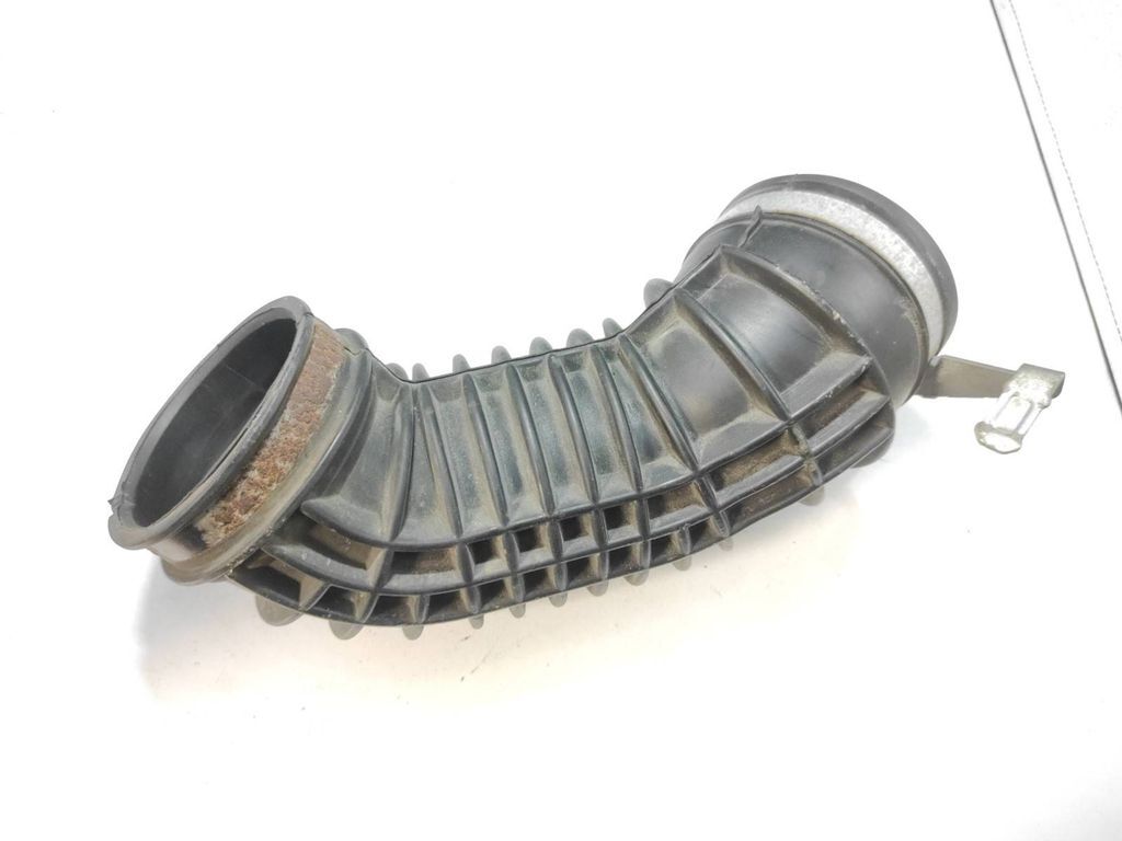 Saab 9-5 2.0T 110kW Petrol 2000 air intake hose pipe 4967543 