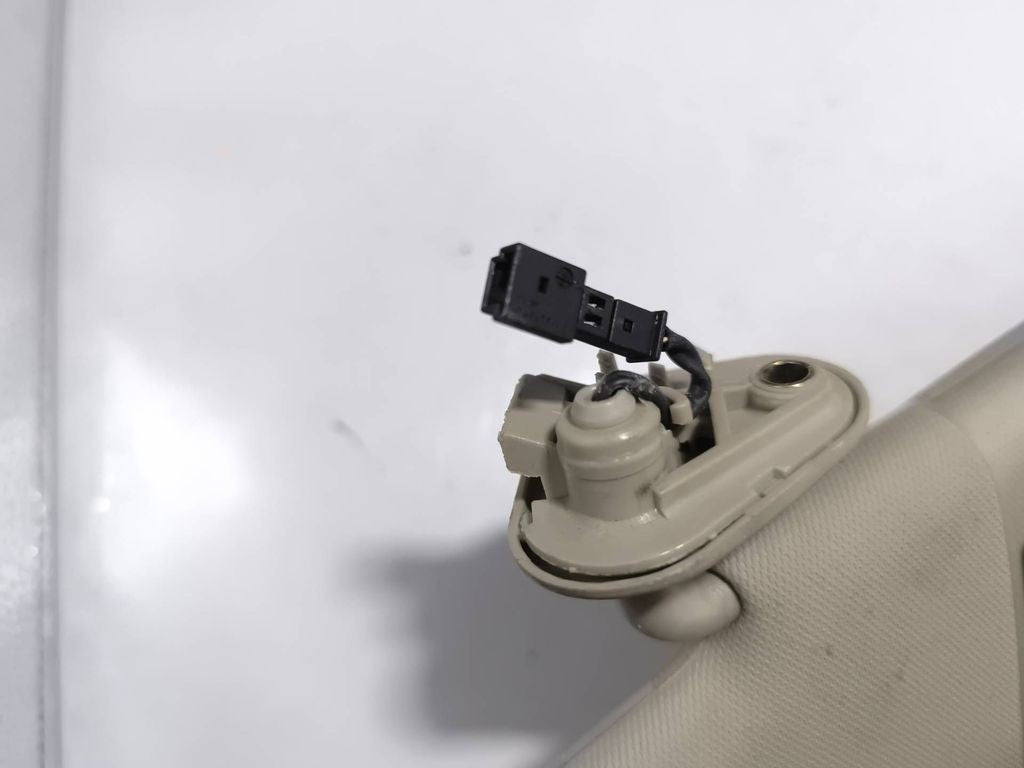 Alfa Romeo 159 2.2 136kW SW 2007 LHD Front Right sun visor 