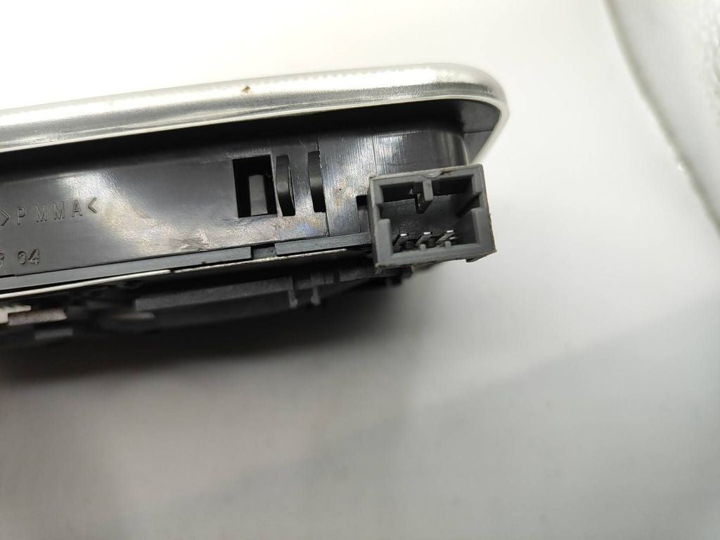 Alfa Romeo GT 2005 front seat reading dome light 1520400000 