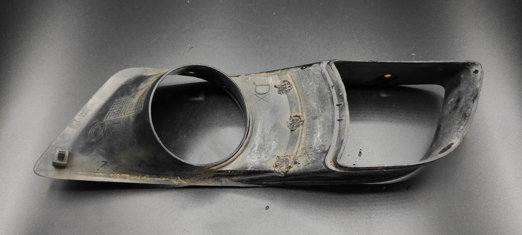 Alfa Romeo 156 1.9JTD 110kW 16V 2004 Front Bumper Right Grille 156050862