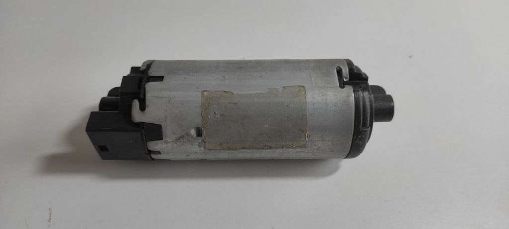 Peugeot 607 3.0i V6 2003 Electric Seat Adjustment Motor 404829 9470058C