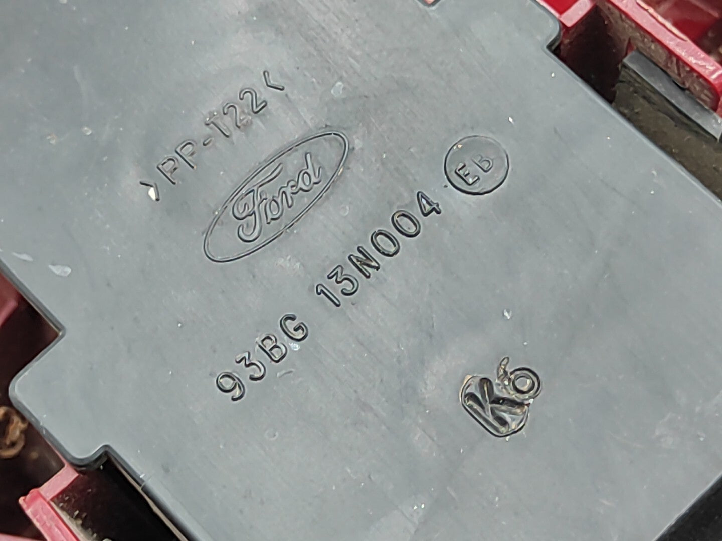 Ford Mondeo Combi 1996 Rear Right Side Taillight Light 93BG13N004