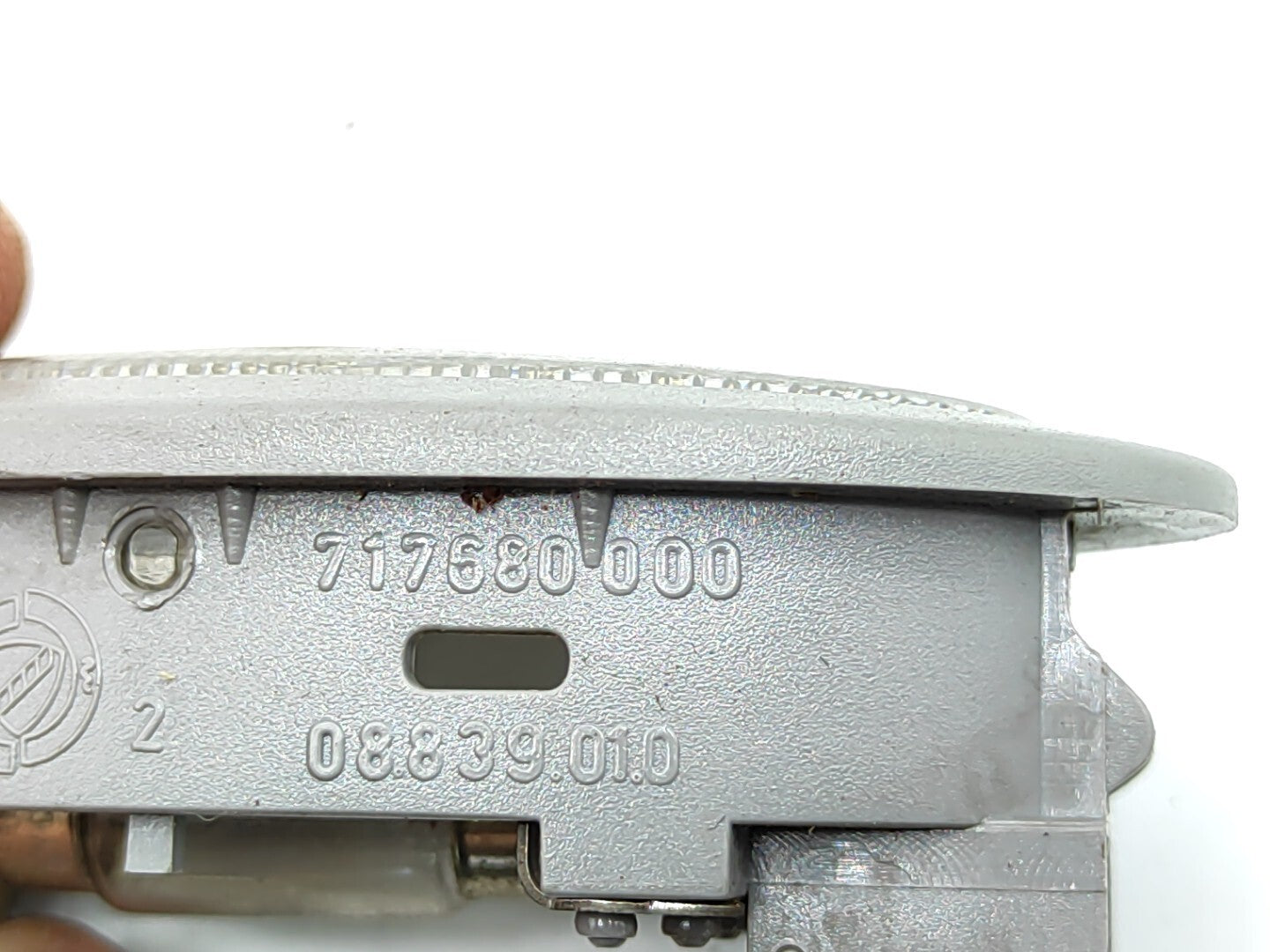 Alfa Romeo 156 2.0TS 2001 Rear Interior Roof Reading Light 717680000