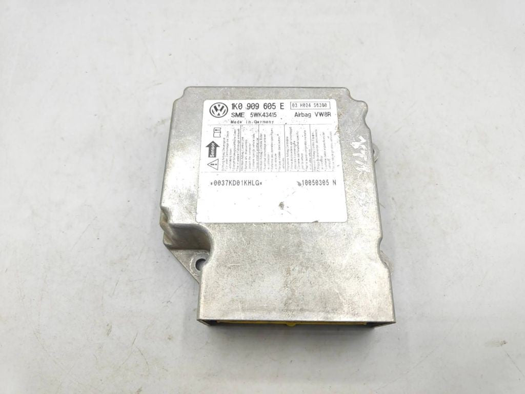 Volkswagen Golf V 2006 Control unit module 1K0909605E 