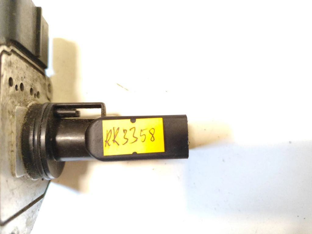 Ford Mondeo Mk III 2002 Diesel MAF mass air flow meter sensor XS7F12B579AA