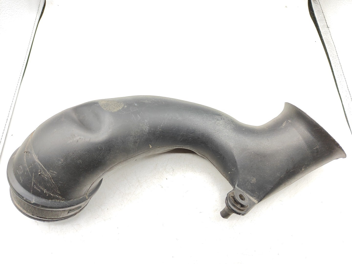 Alfa Romeo 156 2.4JTD 129kW 2004 Diesel Engine Air Intake Pipe Hose 55187325