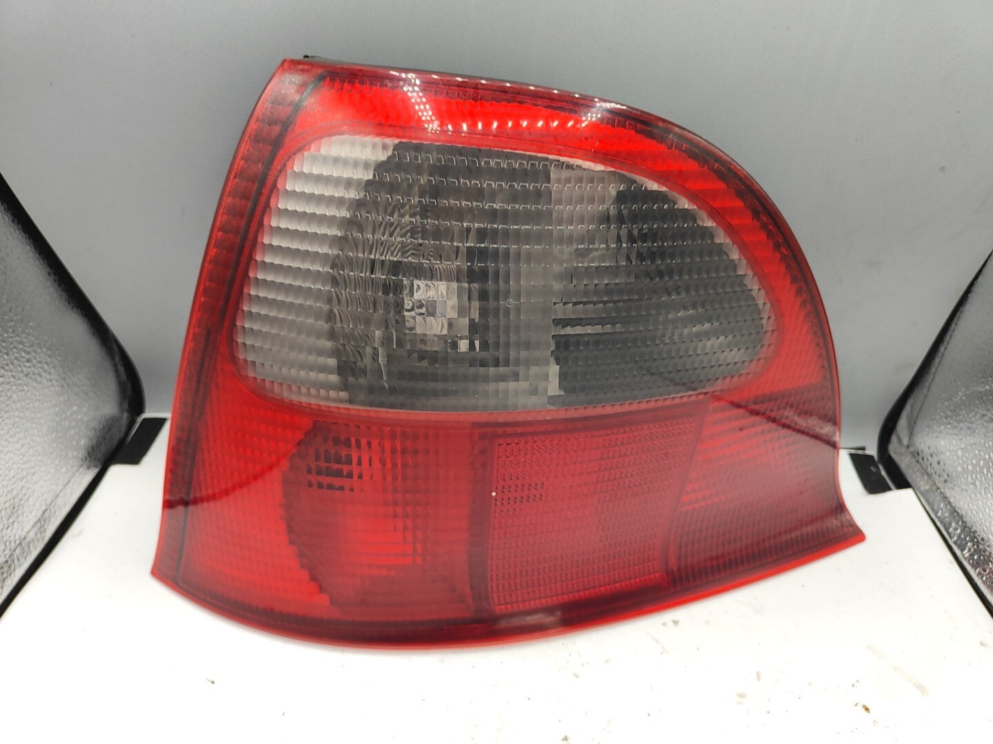 Rover 25 200 RF Hatchback 2/3D LHD Rear left side taillight light