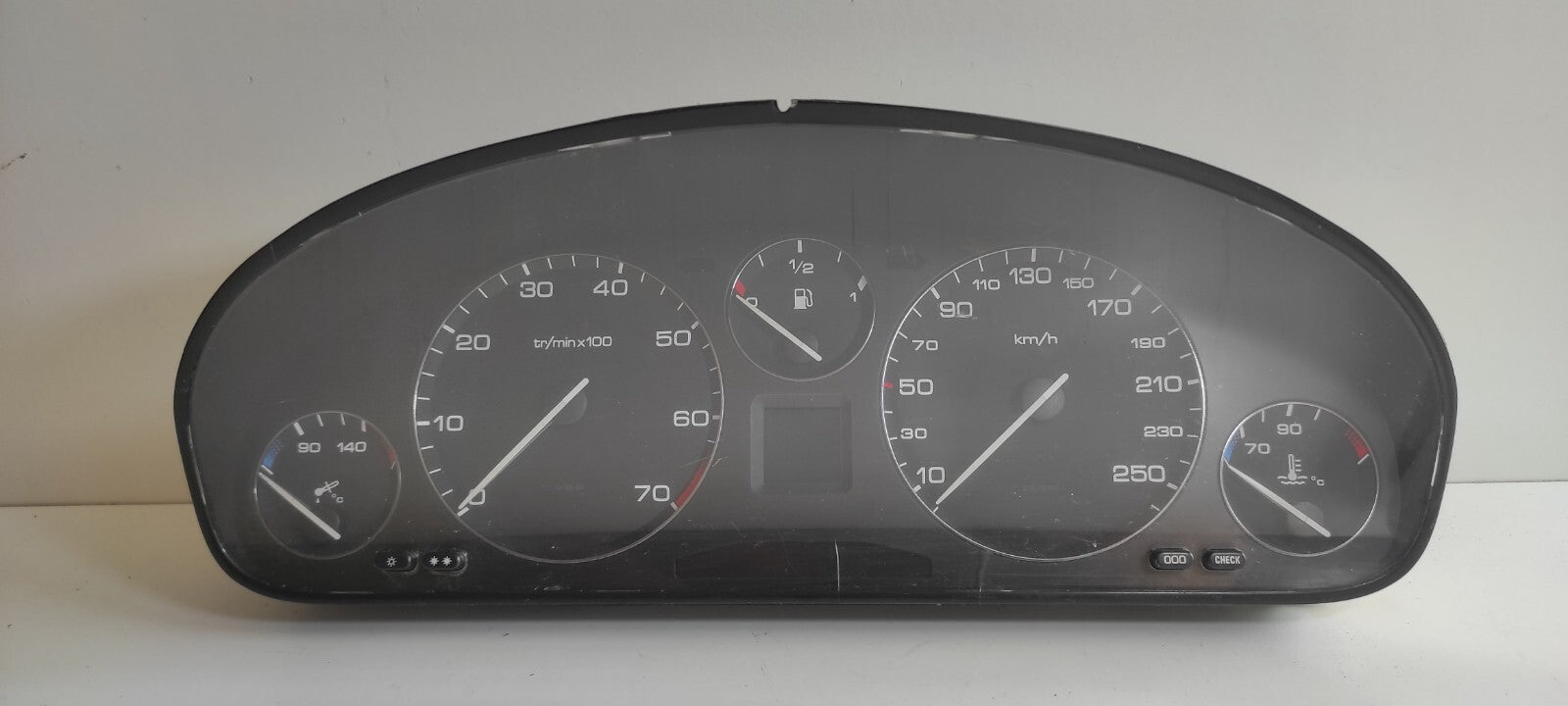 Peugeot 607 3.0i V6 2000 LHD Front Dash Speedometer Cluster 9653139880