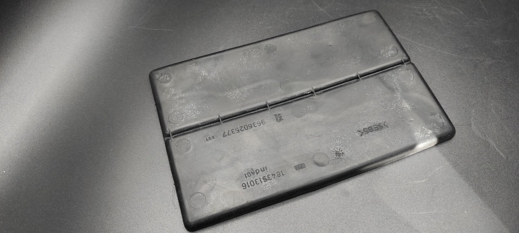 Peugeot 607 3.0 V6 2002 Front Dashboard Rubber Mat 9636025377