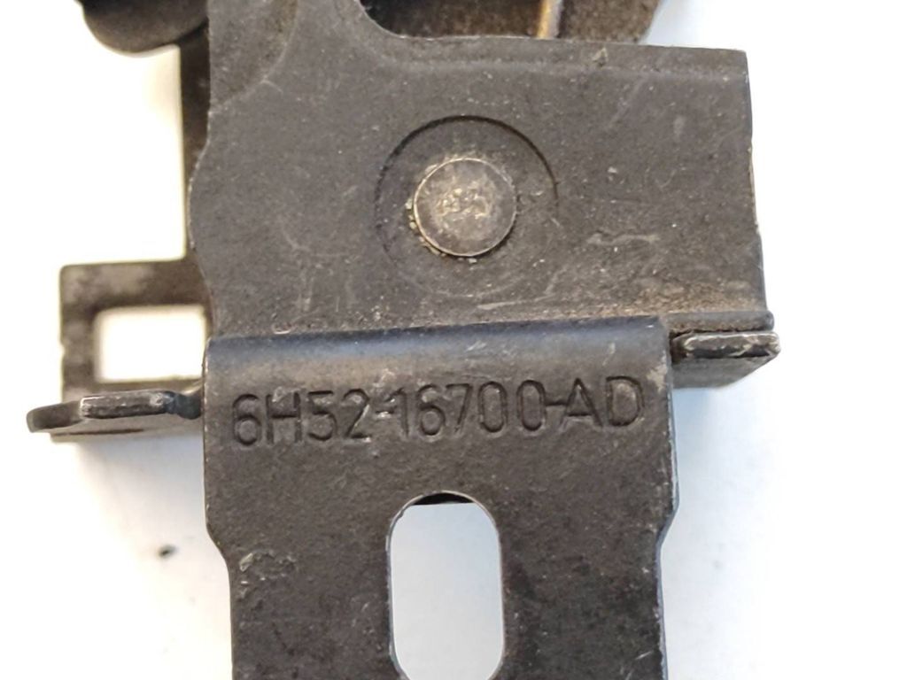 Land Rover Freelander 2 - LR2 2008 bonnet hood lock catch 6H5216700AD 