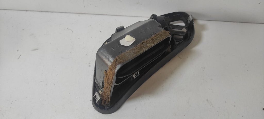 Alfa Romeo 156 1.9JTD 8V 2004 LHD Front Dash Panel Air Vent Grill