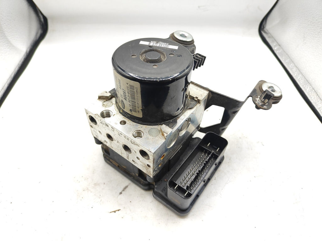 Land Rover Freelander LR2 2009 ABS Brake Pump Module 6G9N2C405DG 10021201234