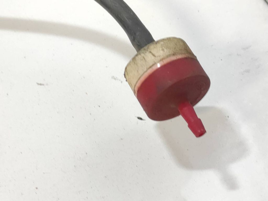 Saab 9-5 2.0T 110kW Petrol 2000 Water heater control valve 90457666 