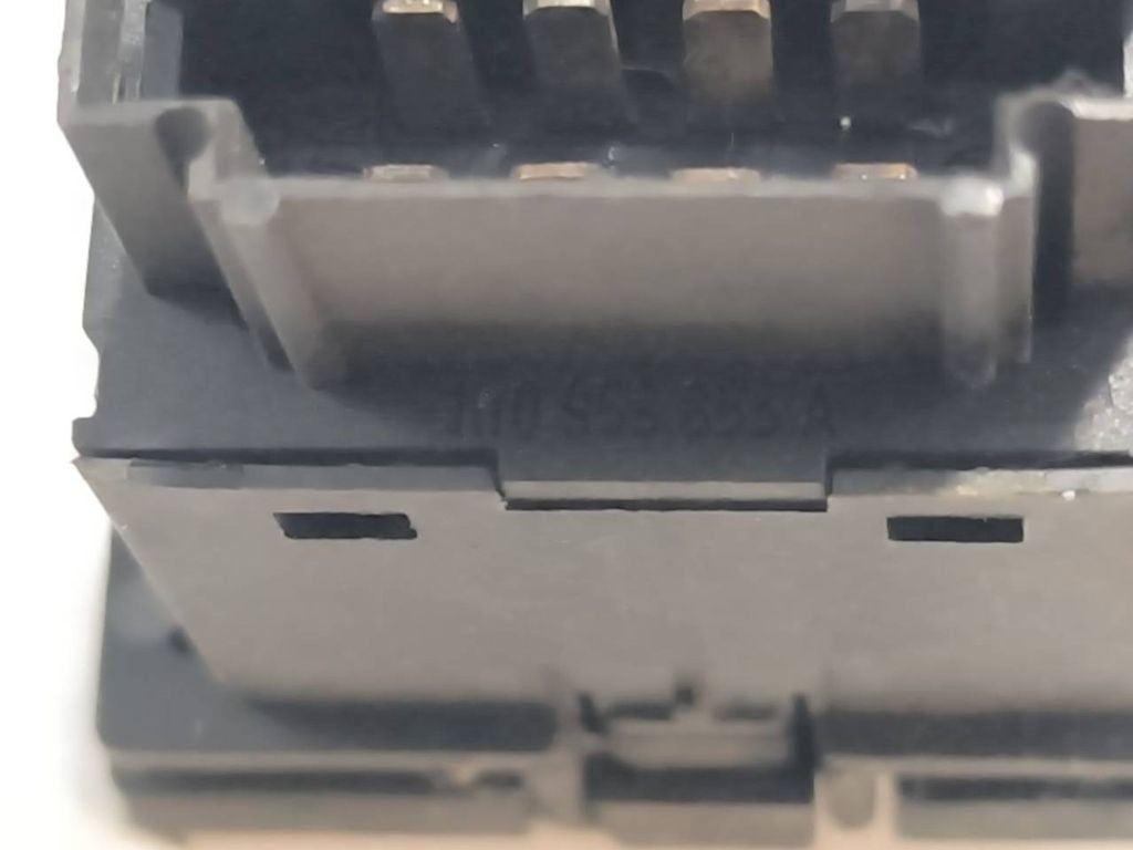 Volkswagen Golf III 1991 Electric window control switch 1H0959855A 