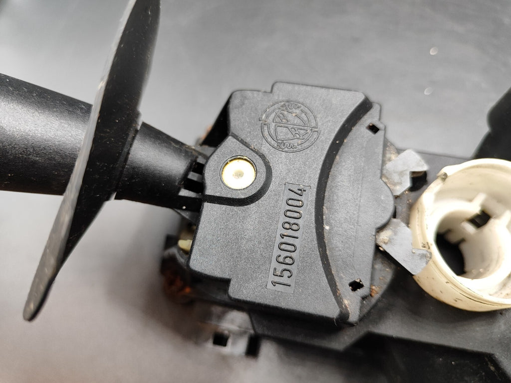 Alfa Romeo 166 2.4JTD 2002 Turn Light Wiper Indicator Stalk Lever 156018004