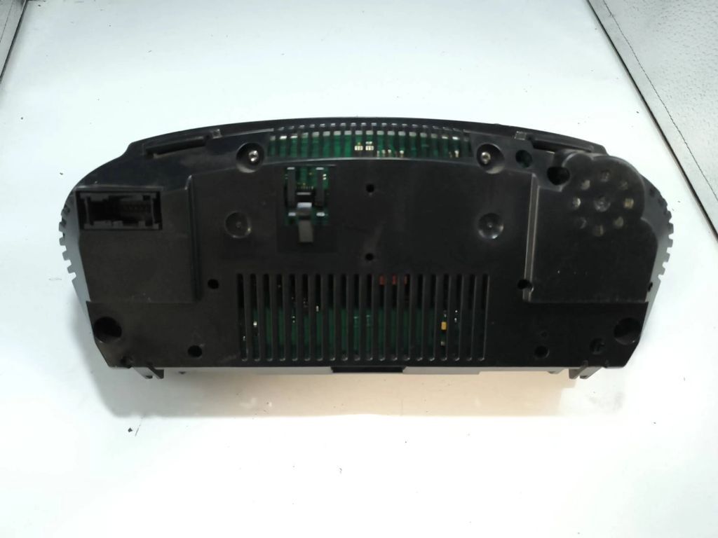 62119177253 BMW 5 E60 E61 550i 2008 Petrol speedometer instrument cluster 