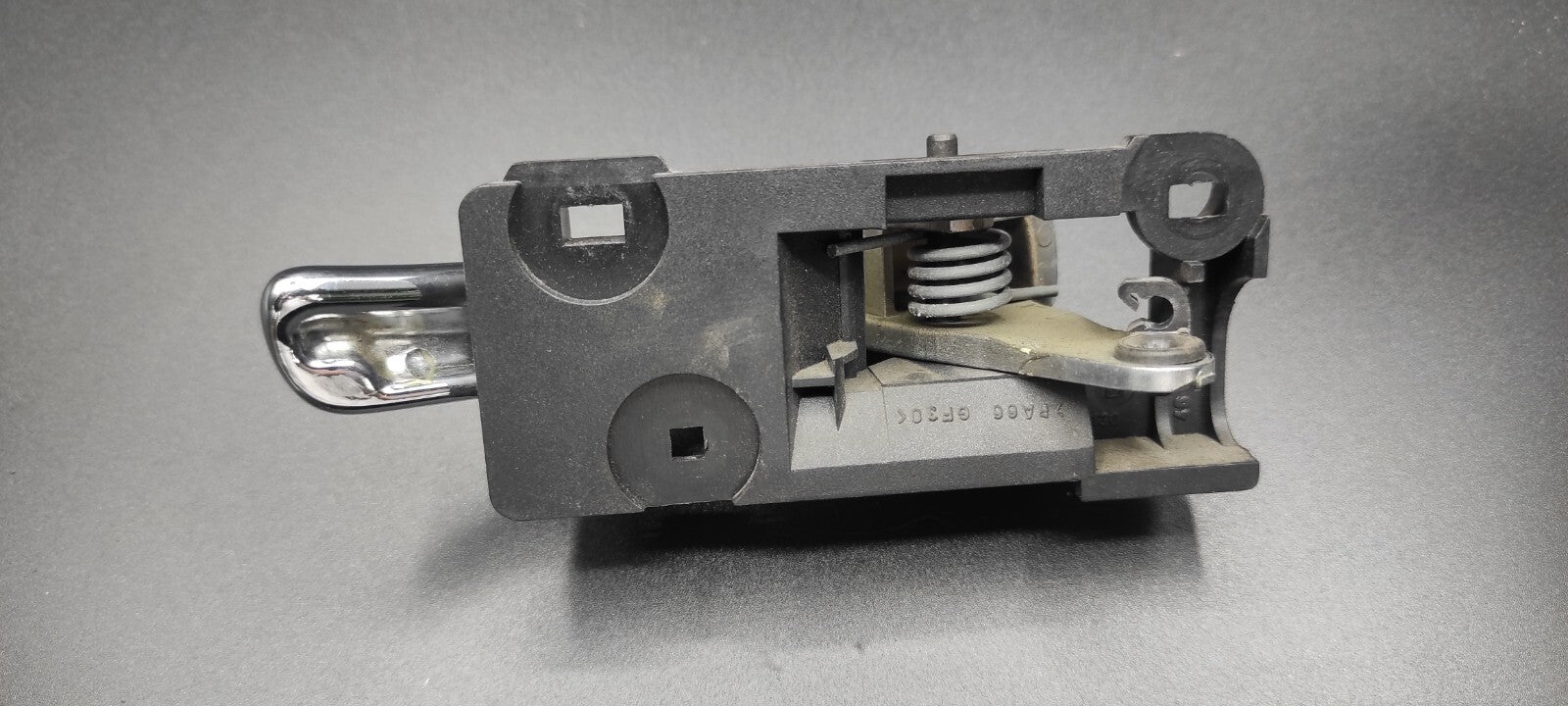 Alfa Romeo GT 1.9JTD 110kW 2004 Front Left Door Opening Inner Handle 46736147