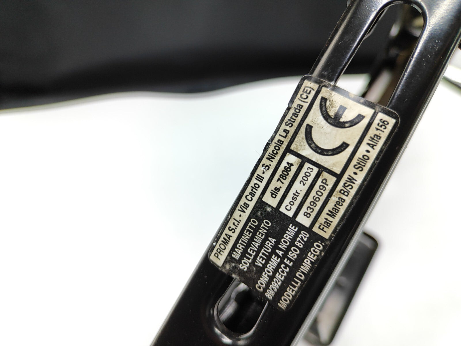 Alfa Romeo 156 Spare Wheel Tire Jack 78064