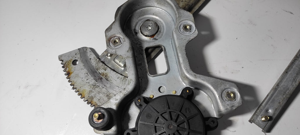 Alfa Romeo 166 2.4JTD 2002 Front Left Door Window Regulator Mechanism