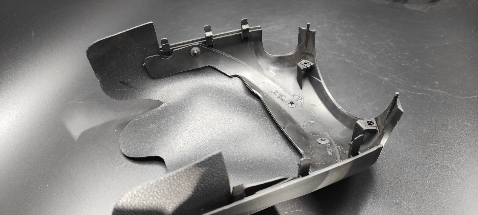 Alfa Romeo 147 / GT 1.9JTD Diesel 2005 Steering Column Cover Trim LS325703